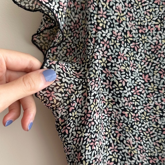 Nine West Floral Button Down Blouse, Multicolor Ribbon Tie Top, Size 6 - Picture 5 of 16